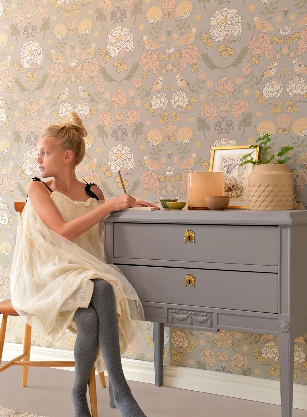 Tapete June Hellgrau – Bild 4