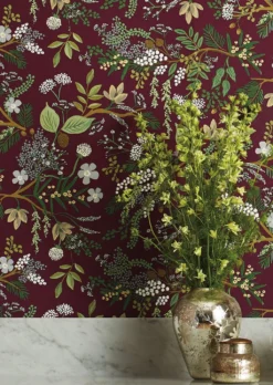 Tapete Juniper Forest Blassbordeauxviolett