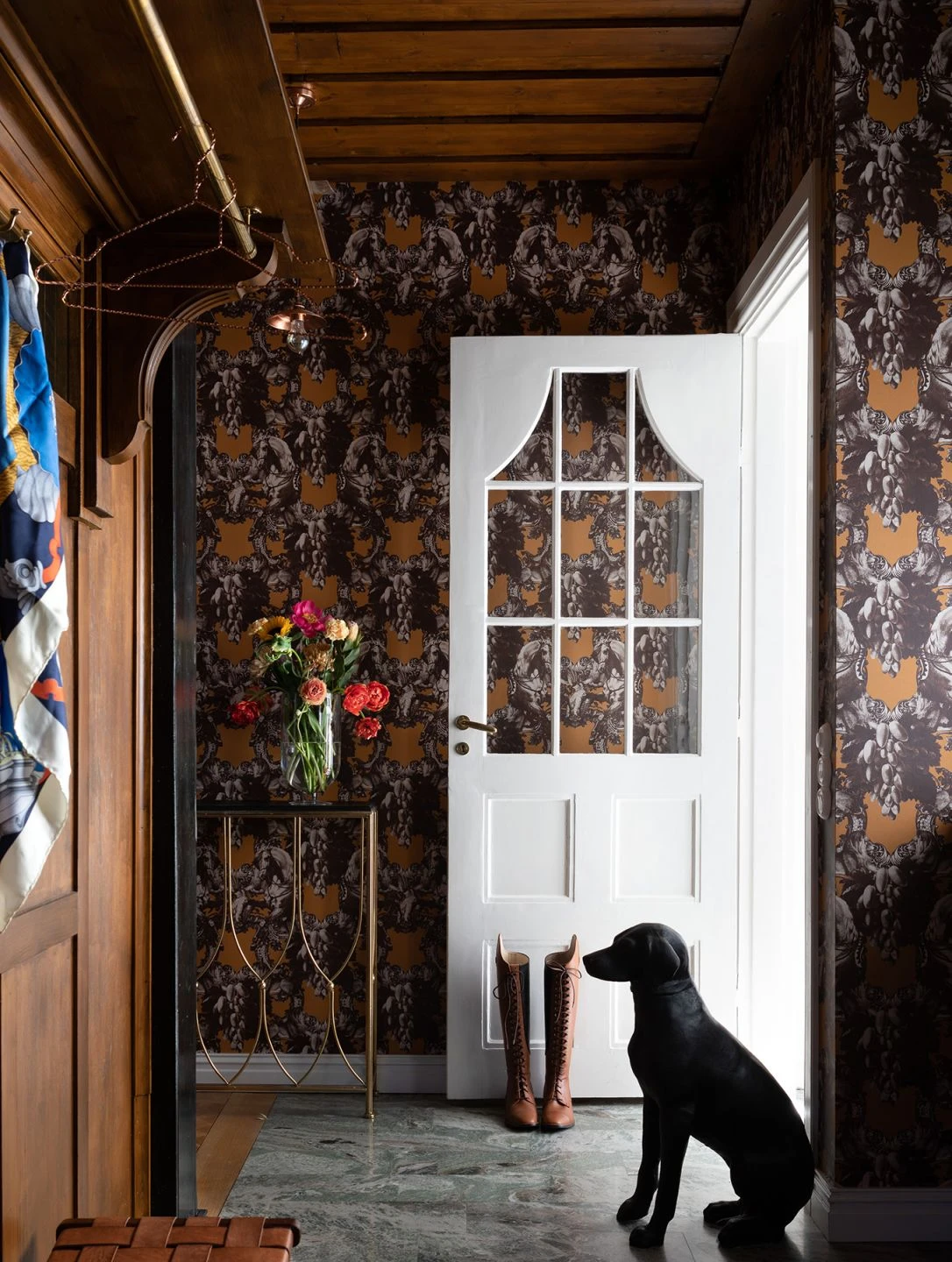 Tapete Sir Grace Ockerbraun – Bild 4